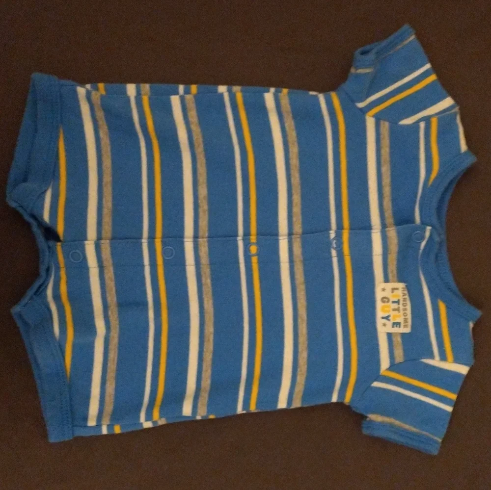 CARTERS 5 Rompers- NB